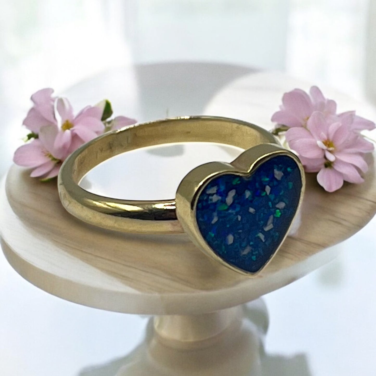 Solid 9ct Gold Heart Ring