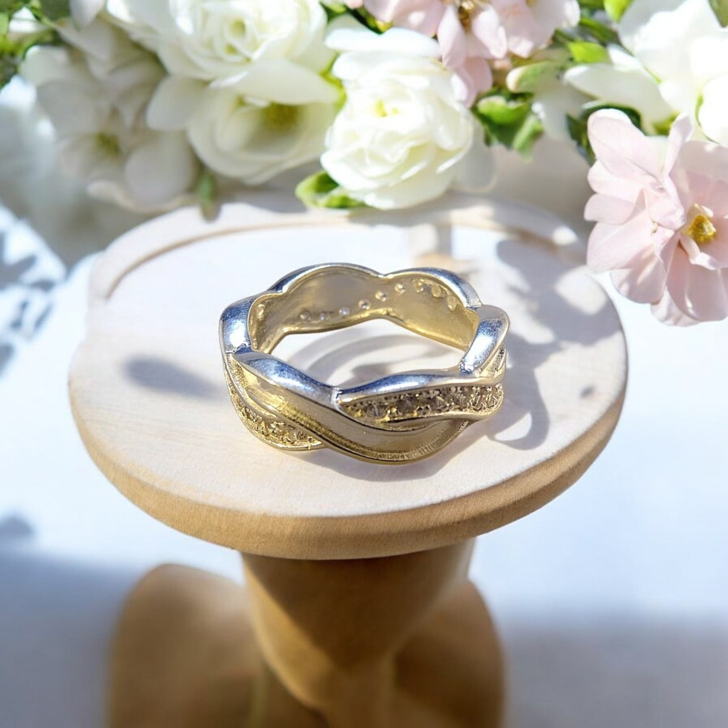 Solid 925 Silver Entwined ring with CZ Stones