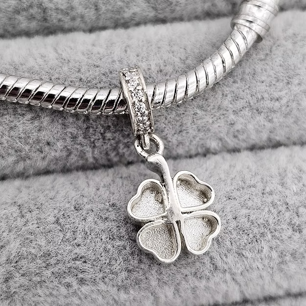 Silver four leaf clover keepsake charm, handcrafted in Lancashire, UK