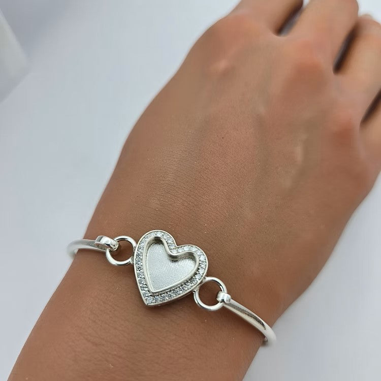 Heart CZ hook clasp 925 Silver Bangle