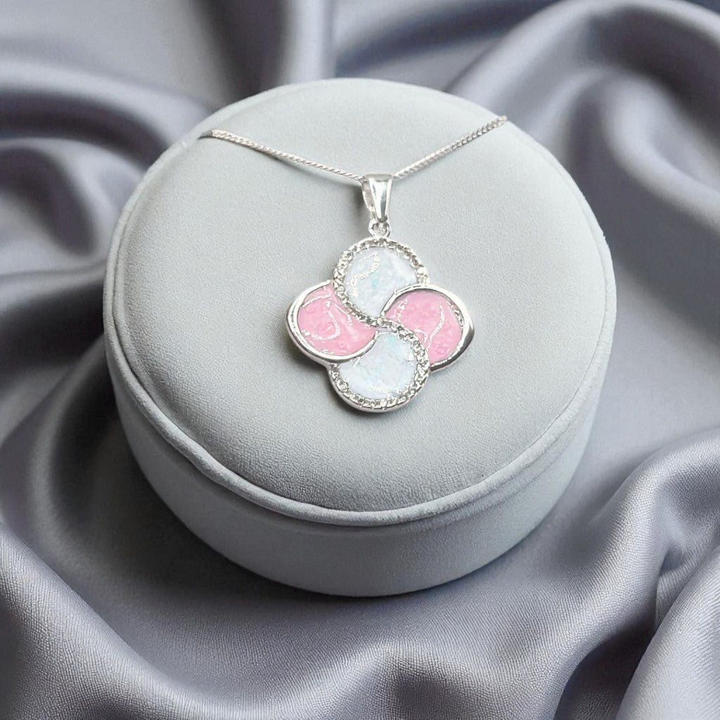 Stera Pendant