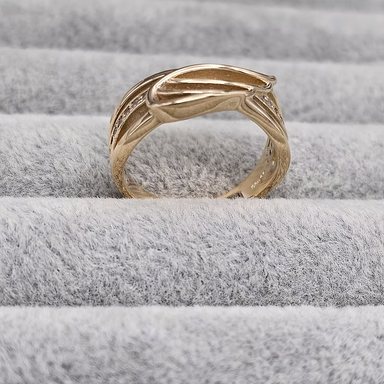 9ct Gold Angel Wing Ring ***MADE TO ORDER***