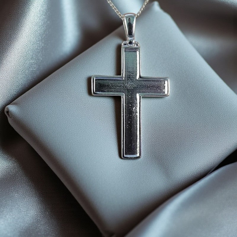 Men's silver keepsake cross, made in Lancashire