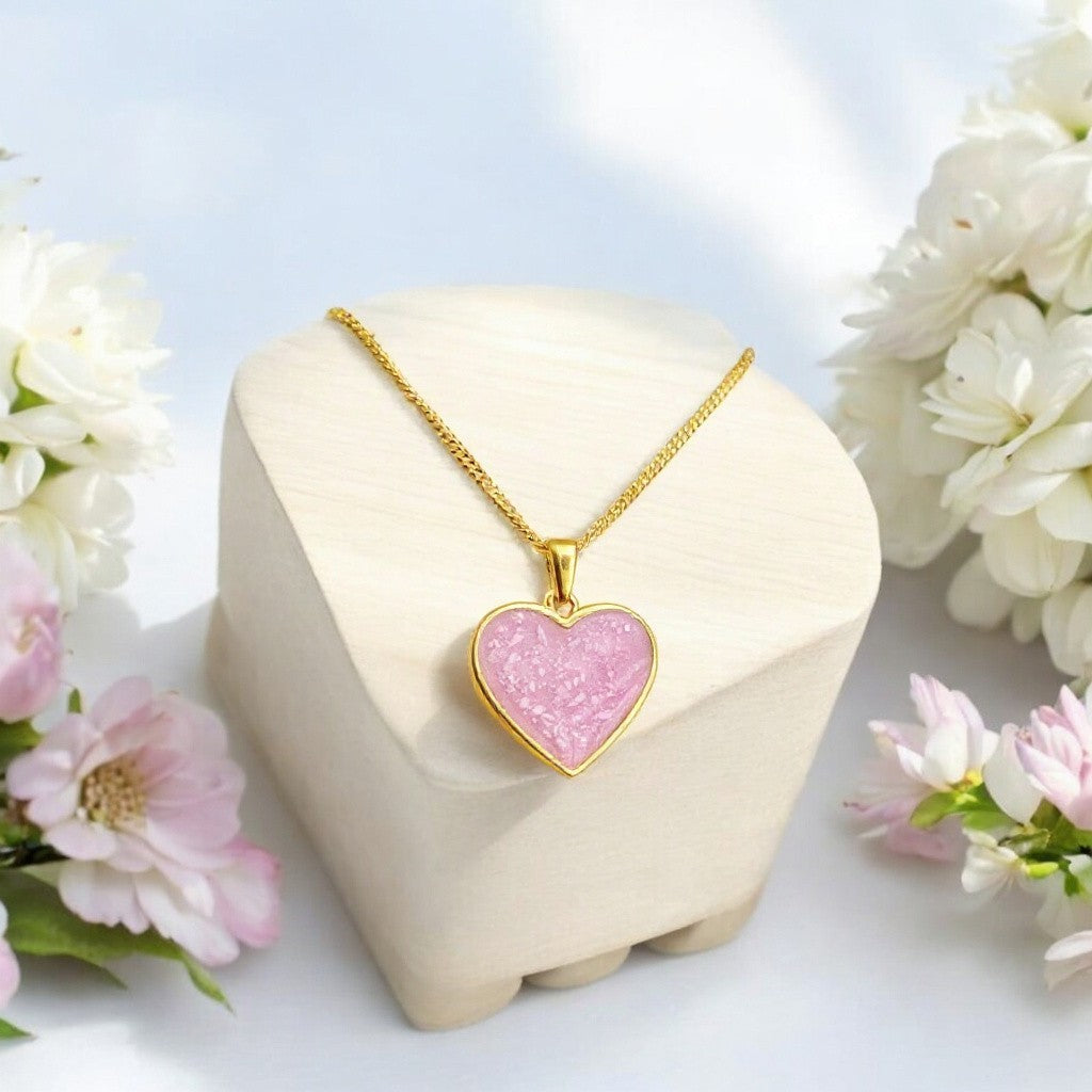 Solid 9ct Gold Heart Pendant