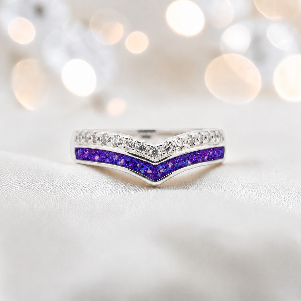 Keepsake Memorial Silver Sophia Ashes Ring in sleepy lavender - Handcrafted in the UK