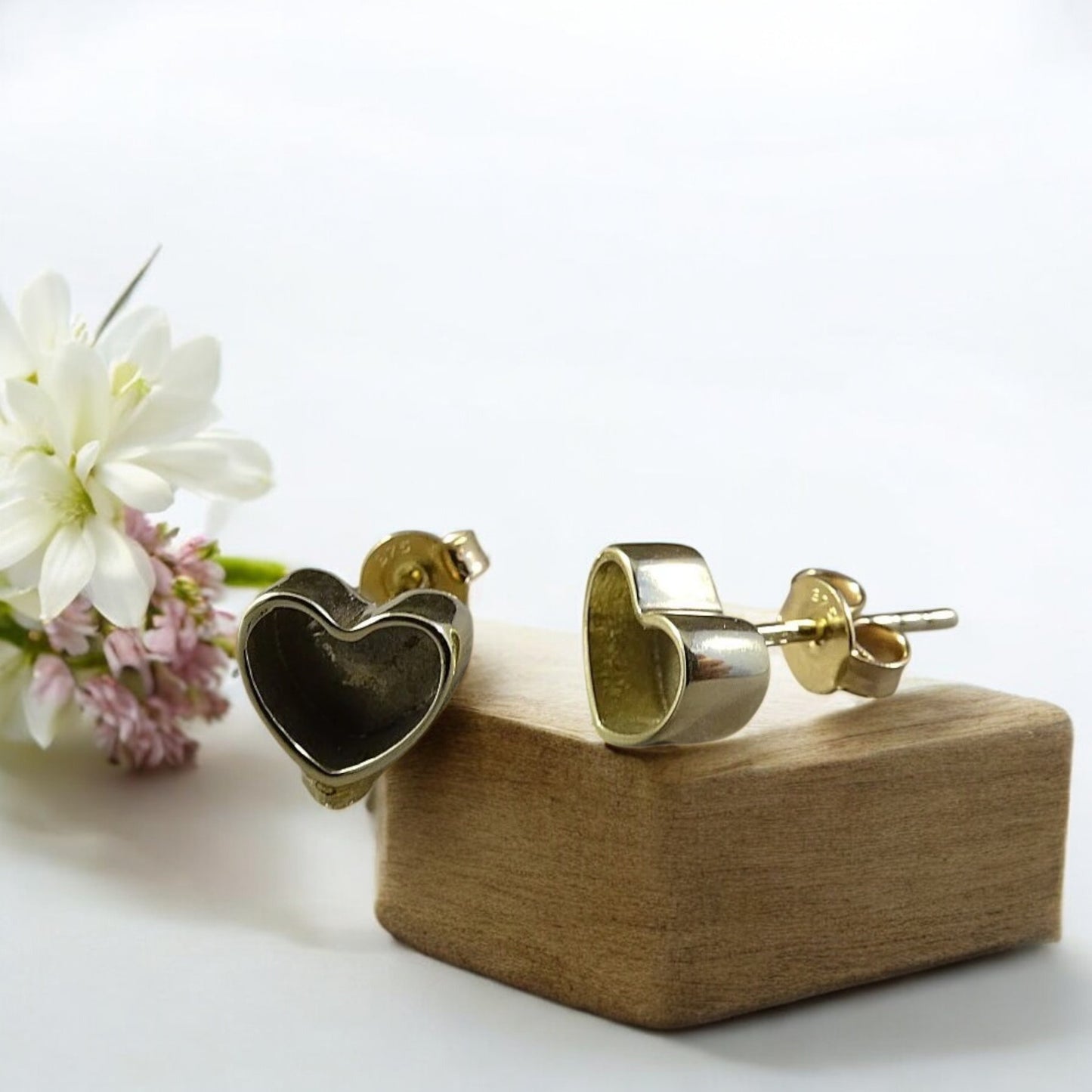 Small Solid 9ct Gold Heart Studs