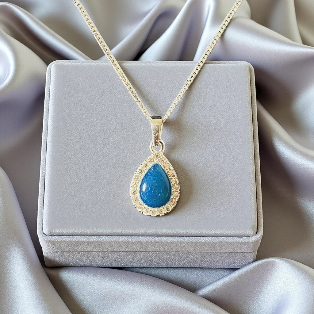 Teardrop keepsake memorial pendant, handcrafted in Lancashire, UK