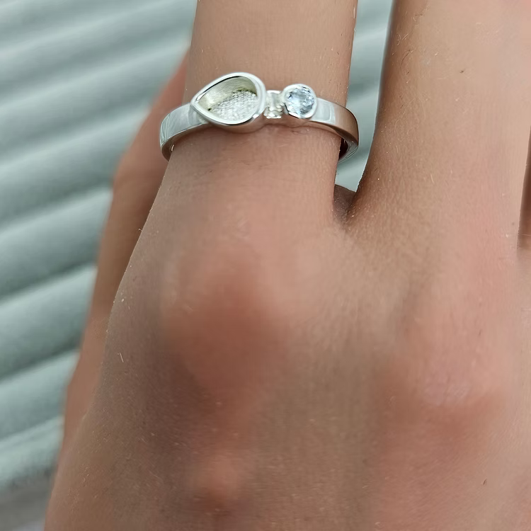 Cassiel Ring