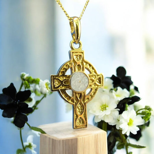 9ct Gold Celtic Cross