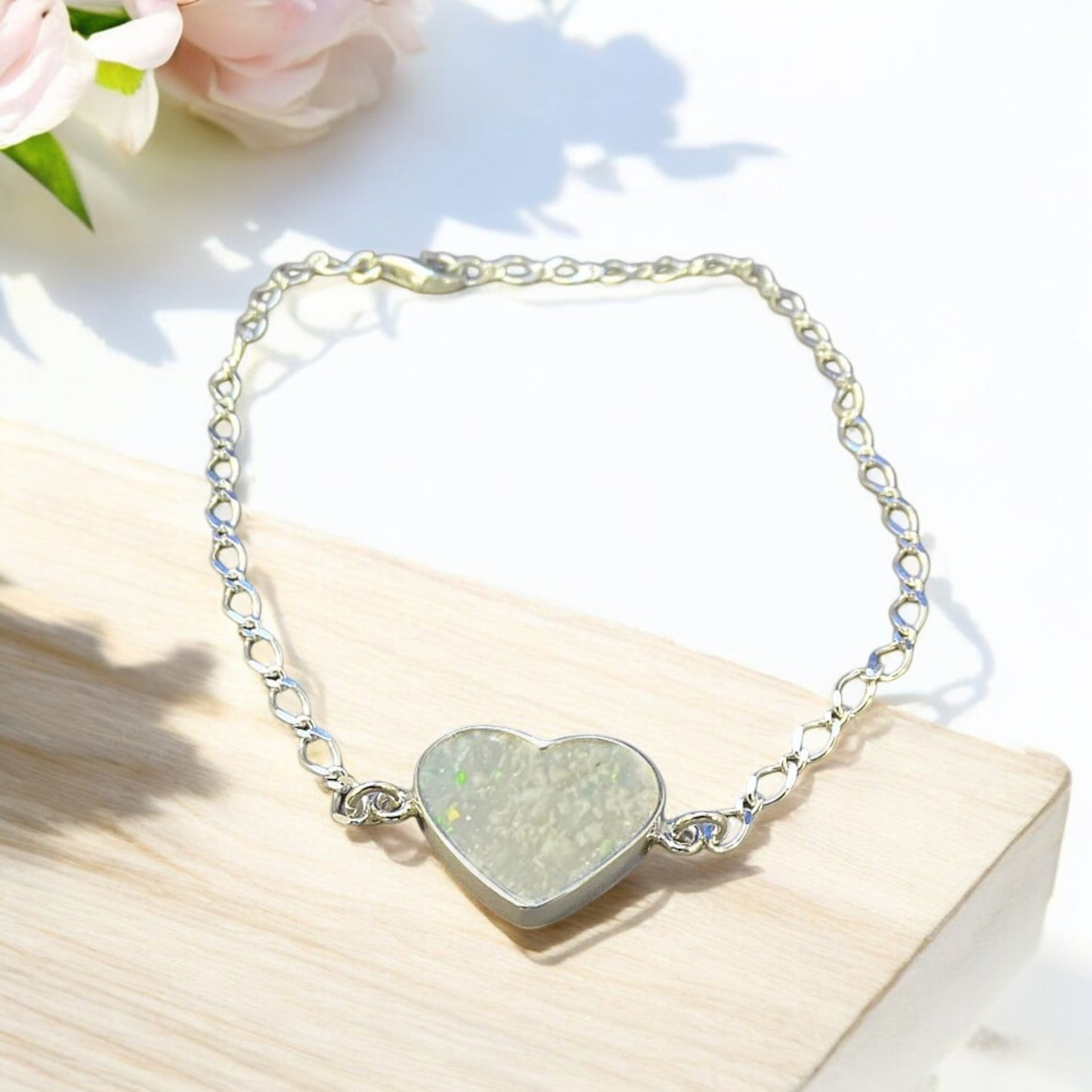 Pretty 925 fixed Silver Heart Bracelet