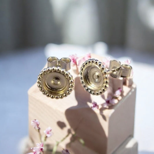 Pretty 925 Silver Studs With Bead Edge