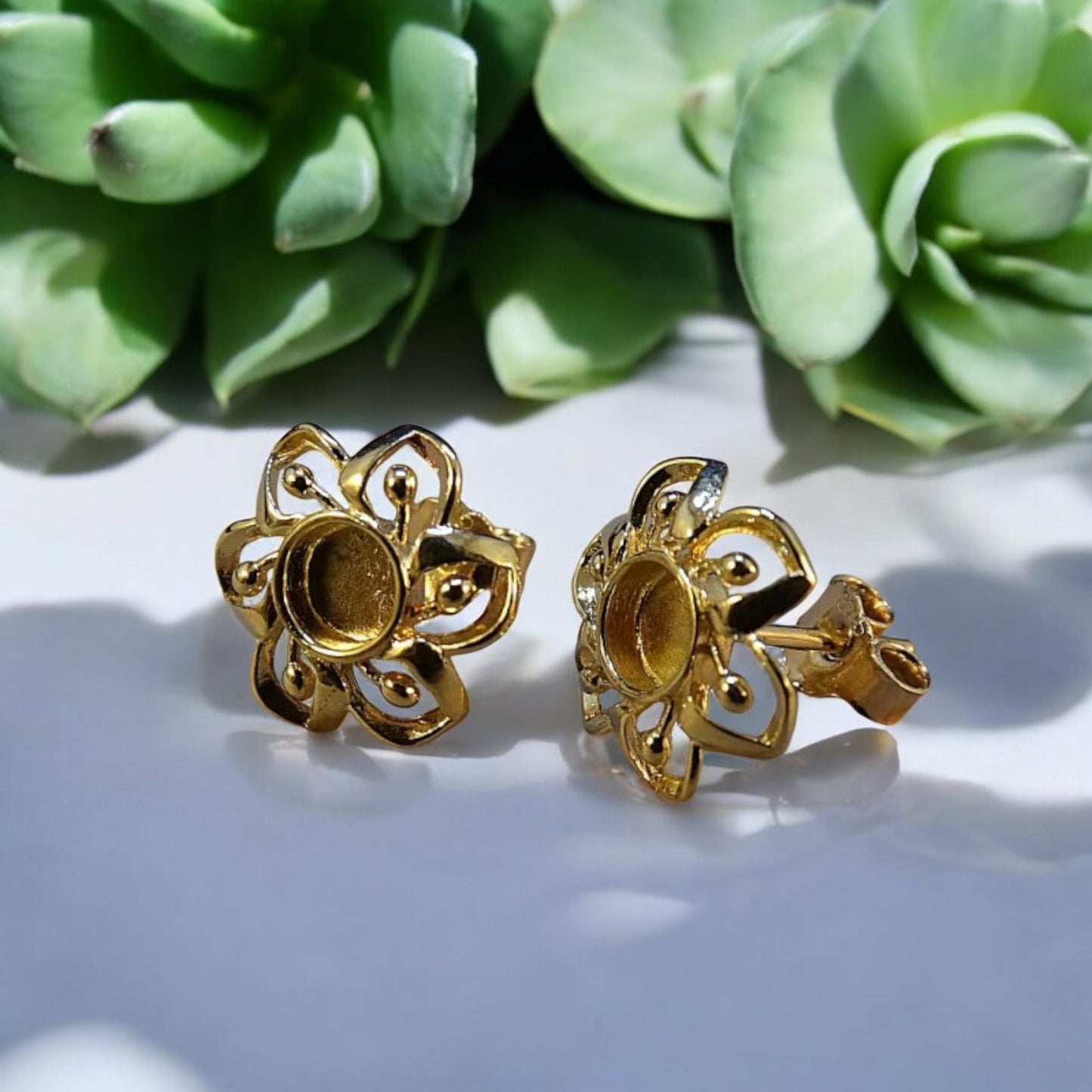 Solid 9ct Gold Fancy Studs