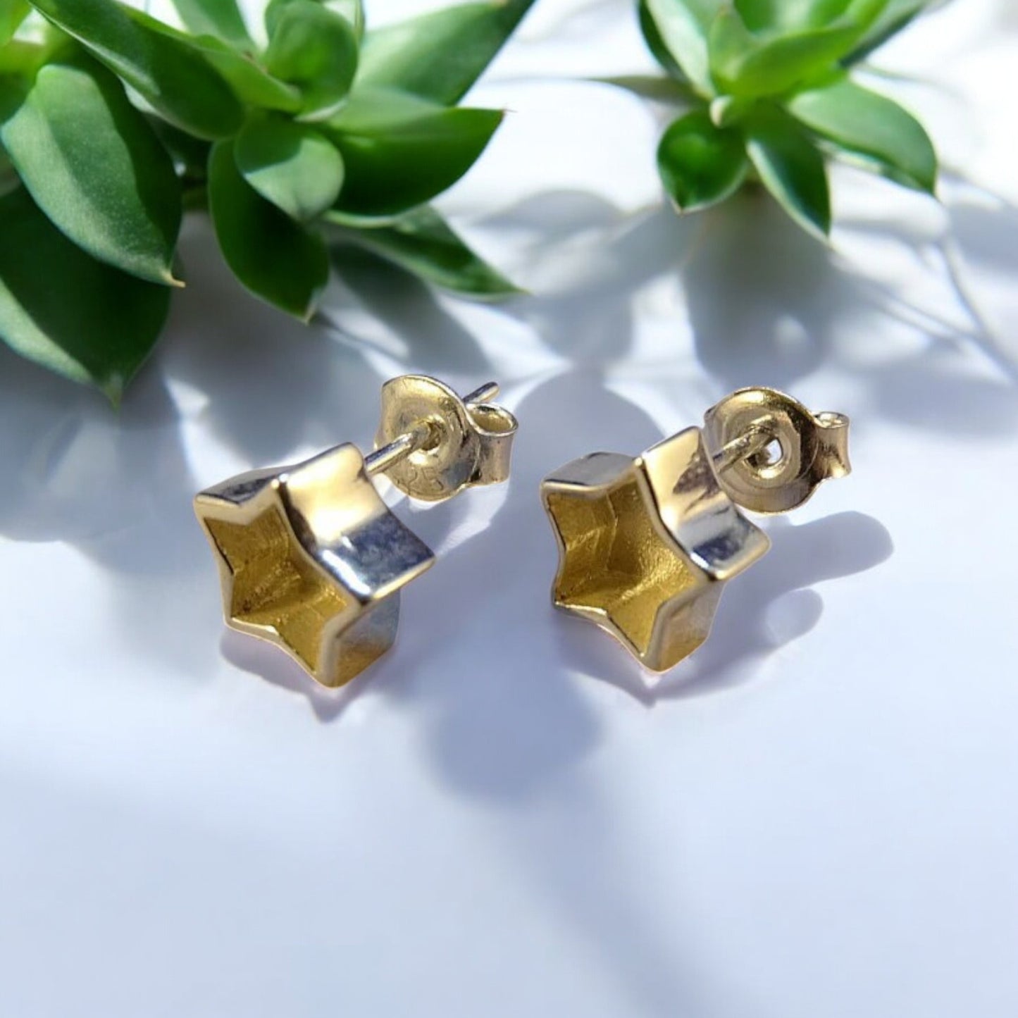 Small Solid Silver Star Stud Earrings