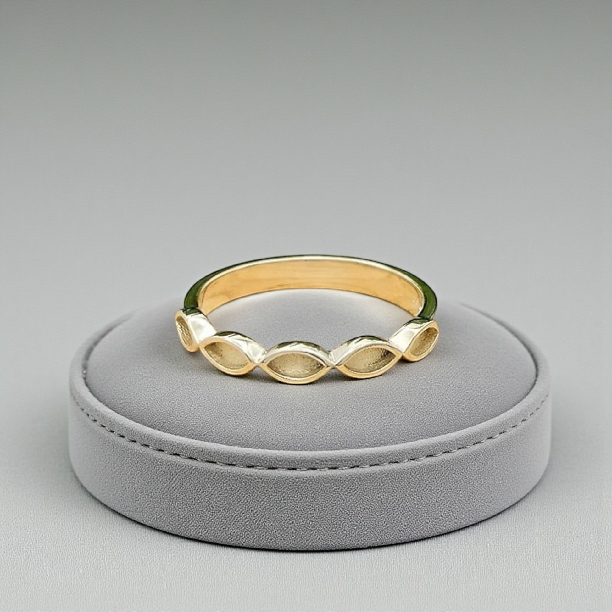 9ct gold ashes memorial ring, handcrafted in Lancashire, UK