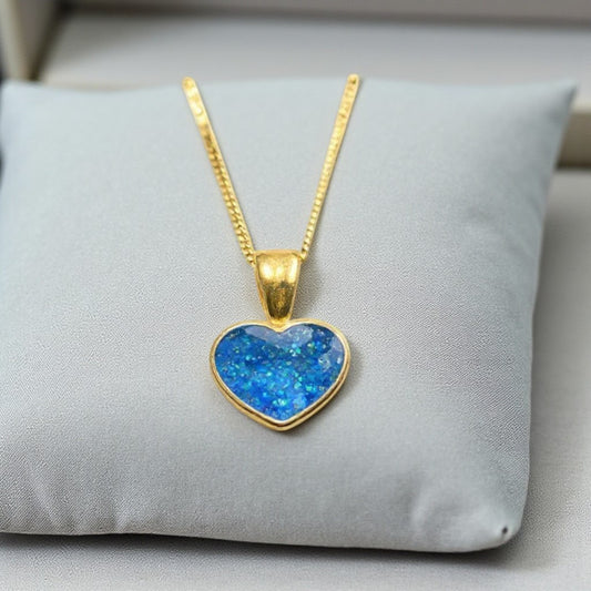 9ct gold small heart keepsake pendant for ashes/hair, handcrafted in Lancashire, UK
