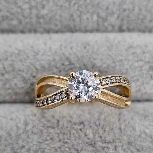 9ct gold ashes infinity ring, handcrafted in Rossendale, Lancashire