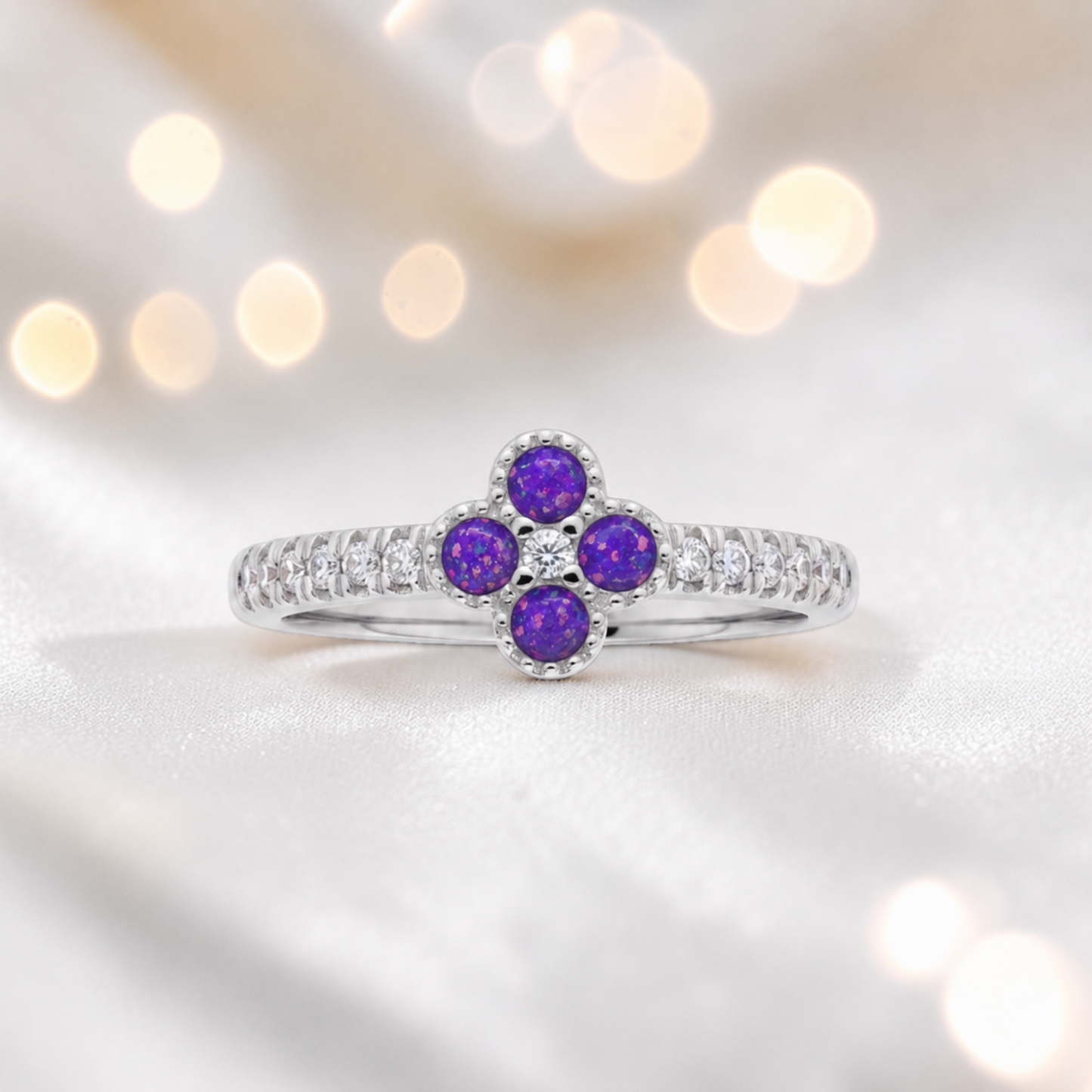 Keepsake Memorial Silver Clover Ashes Ring in Sleepy Lavender - Handcrafted in the UK