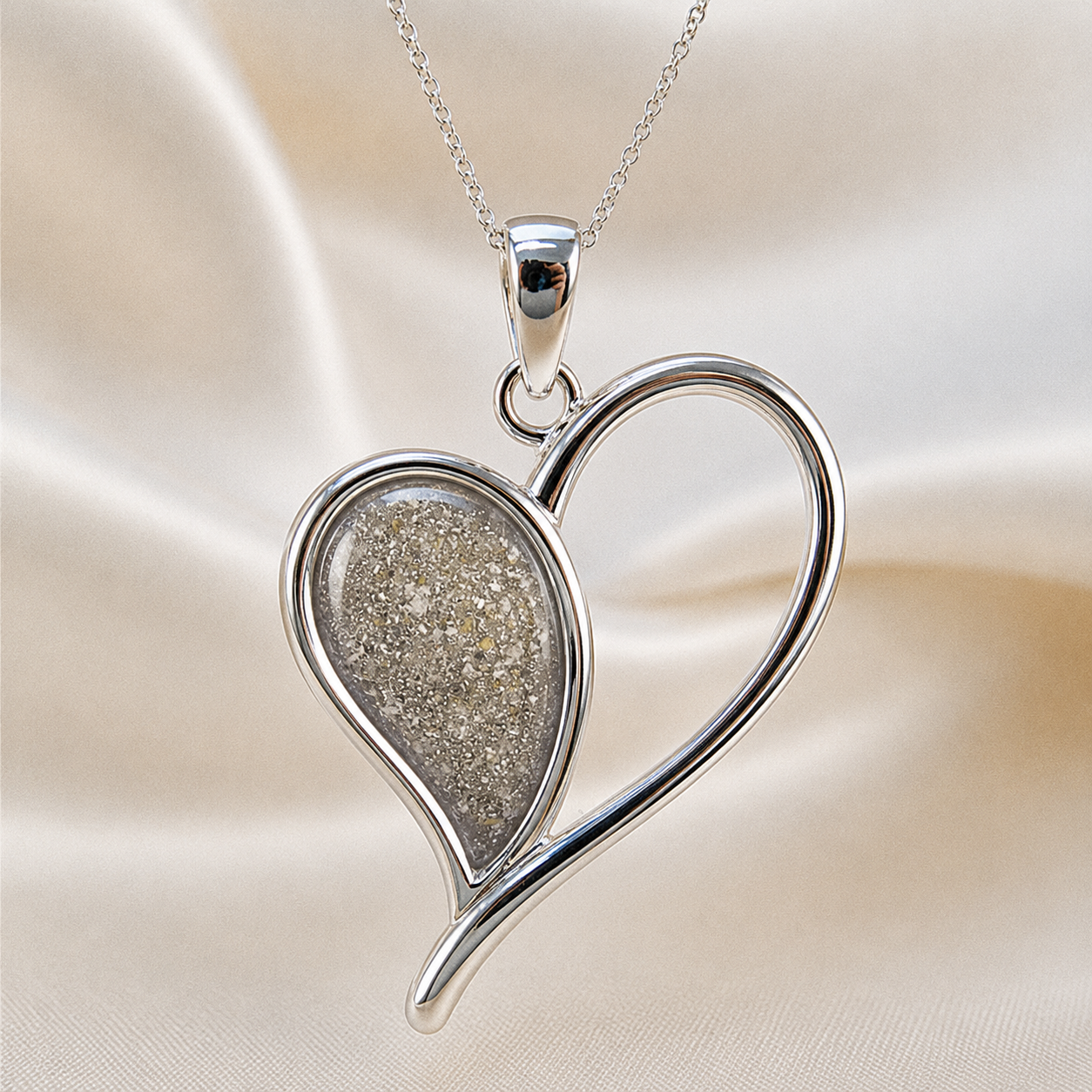 Elnath heart ashes pendant in natural ash, handcrafted in Lancashire UK