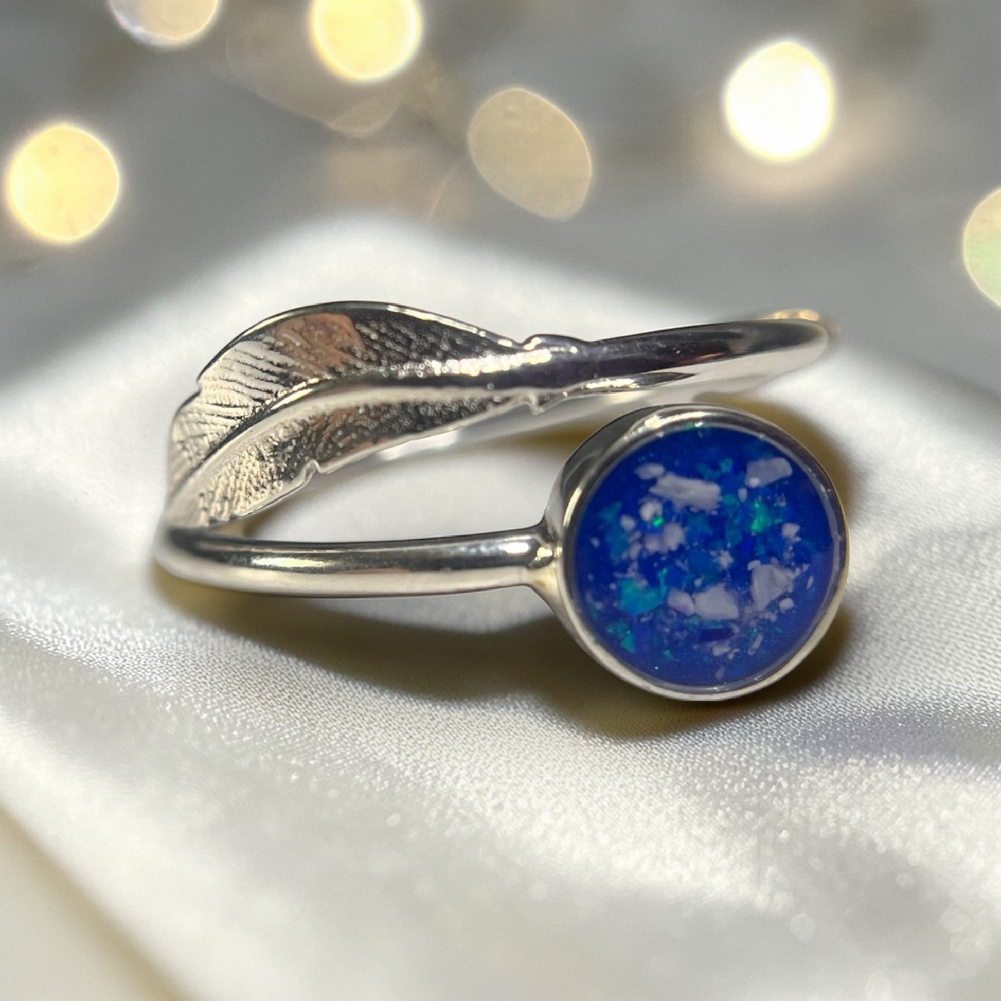 Feather Whisper Ring — 925 silver feather ashes memorial ring, handcrafted in the UK