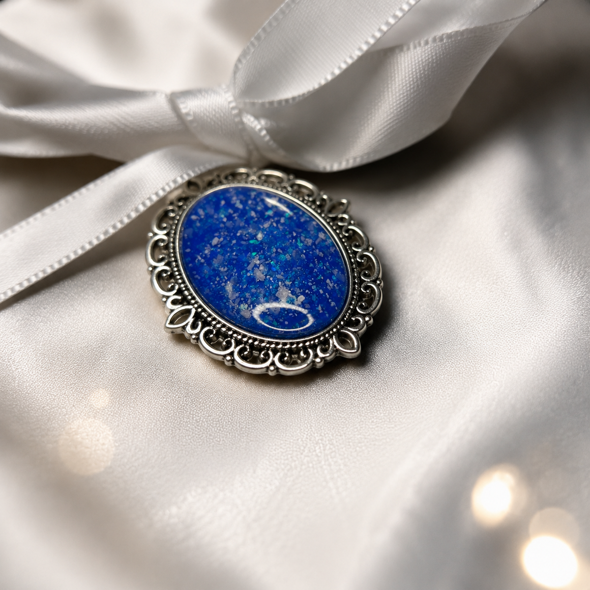 Forever With Me wedding memorial bouquet charm, in royal blue, handcrafted in Lancashire UK - by Keepsake Memorial Jewellery