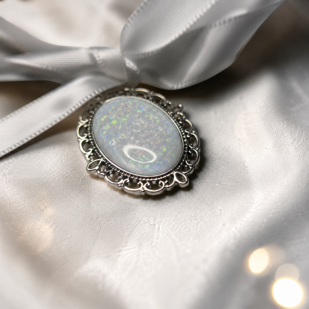 Forever With Me wedding memorial bouquet charm, in white snow, handcrafted in Lancashire UK - by Keepsake Memorial Jewellery
