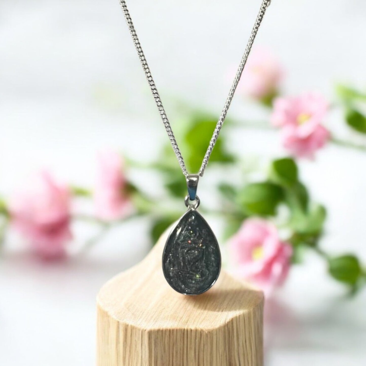Pear shape solid silver pendant