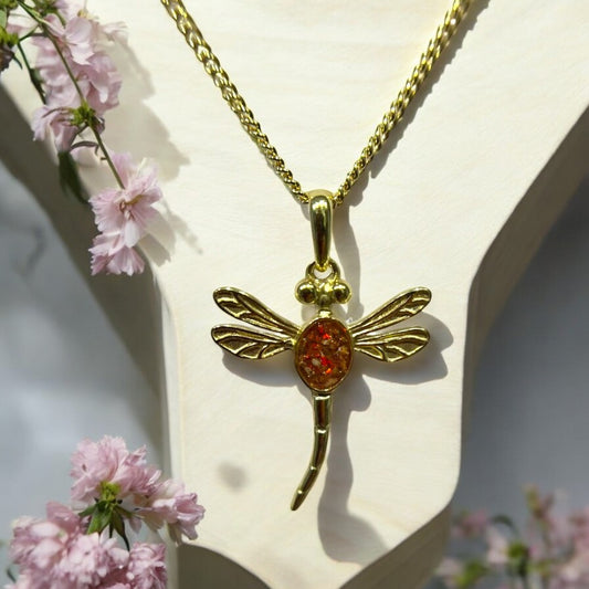 Solid 9ct Gold Dragonfly Pendant