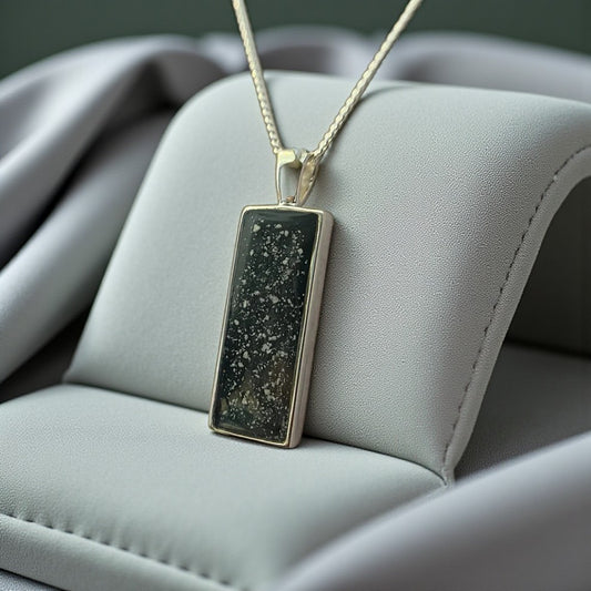 Men’s keepsake pendant handcrafted in Lancashire, ashes jewellery UK