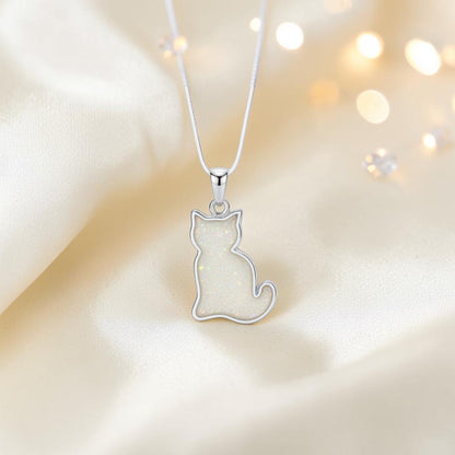 Tabatha Silver cat memorial ashes pendant, in white snow, handcrafted in Lancashire, UK - by Keepsake Memorial Jewellery