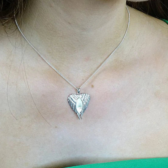 Elegant Silver Angel Wings Pendant