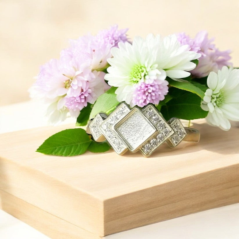 Stunning Art Deco Ring with CZ Stones