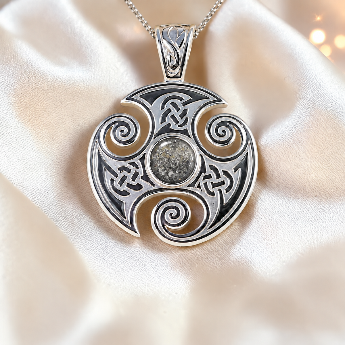 Natural Ash Keepsake Memorial Silver Viking Ashes Pendant in sterling silver 925, 32mm x 24mm 