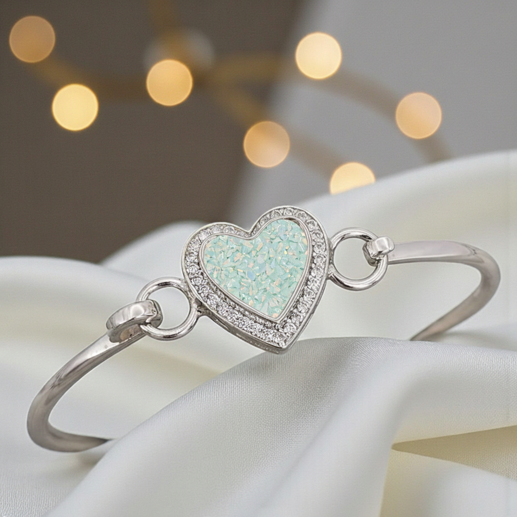 Auriga Bangle with Spearmint opal