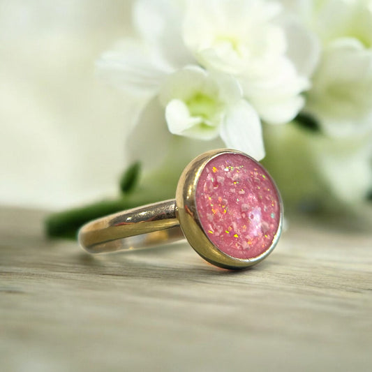 Solid 9ct Gold 10mm Round Ring