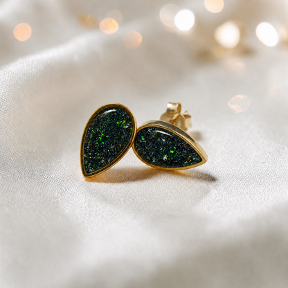 Black Flame Luma 9ct gold pear drop earrings, handcrafted in Lancashire, UK – by Keepsake Memorial Jewellery