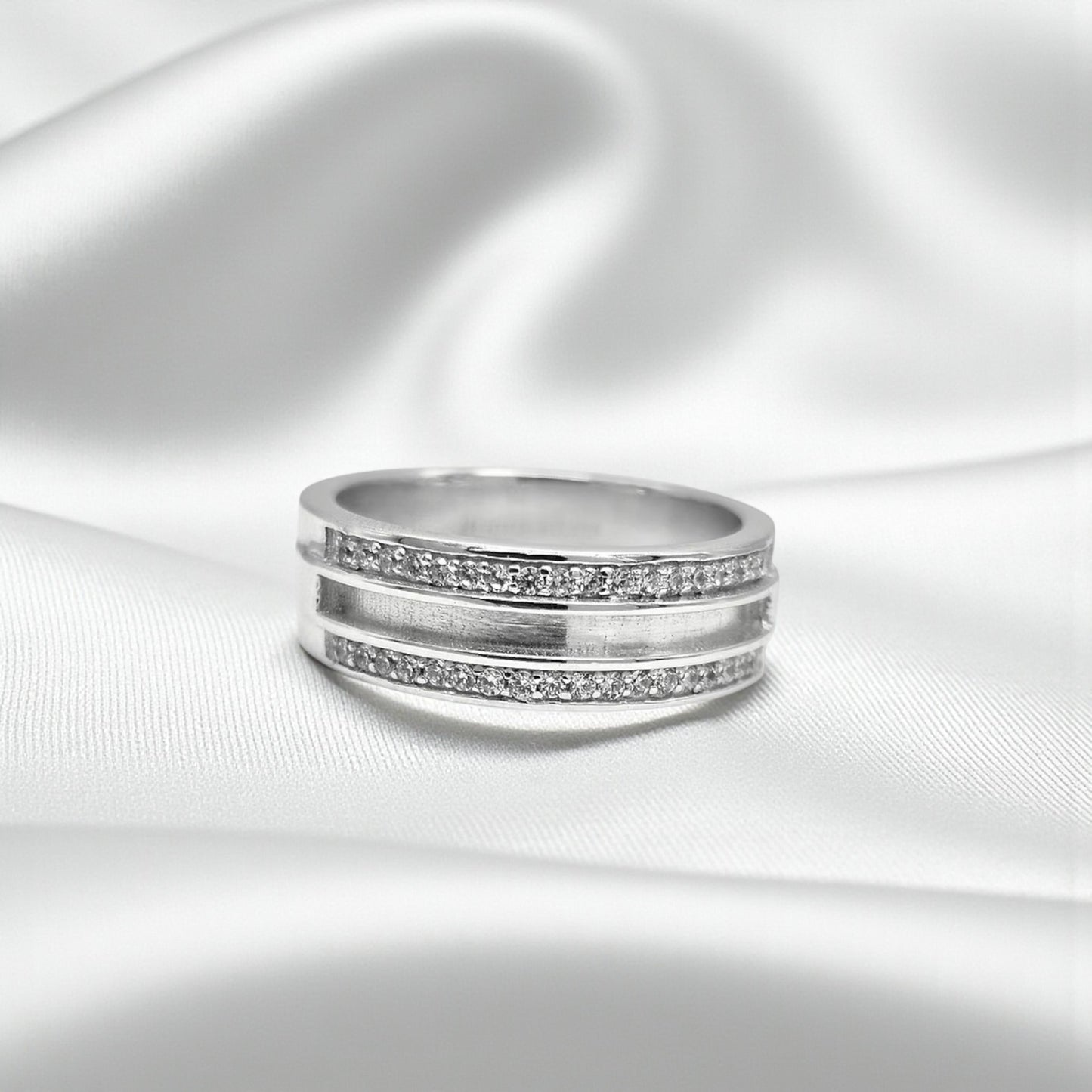 Silver keepsake memorial ring, handcrafted in Lancashire, UK