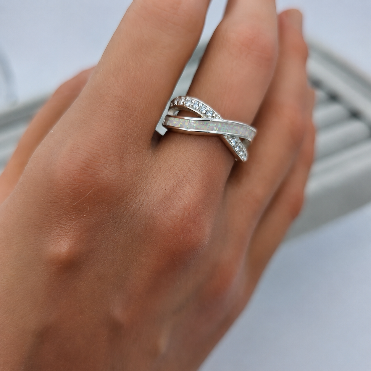 Keepsake Memorial Silver Elsie Ashes Ring in white snow - Handcrafted in the UK