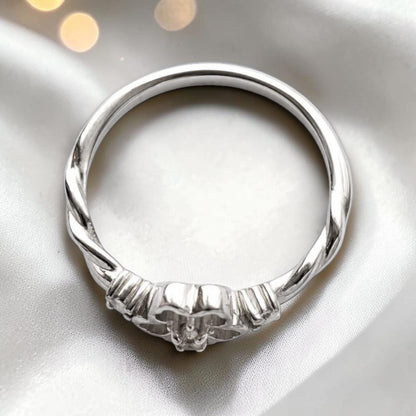 Forget Me Not memorial ring, top view, in 925 sterling silver – Keepsake Memorial Jewellery