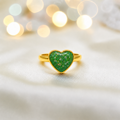 Fruit Green 9ct gold heart memorial ring, Juliette, handcrafted in Lancashire, UK – by Keepsake Memorial Jewellery