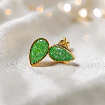 Fruit Green Luma 9ct gold pear drop earrings, handcrafted in Lancashire, UK – by Keepsake Memorial Jewellery