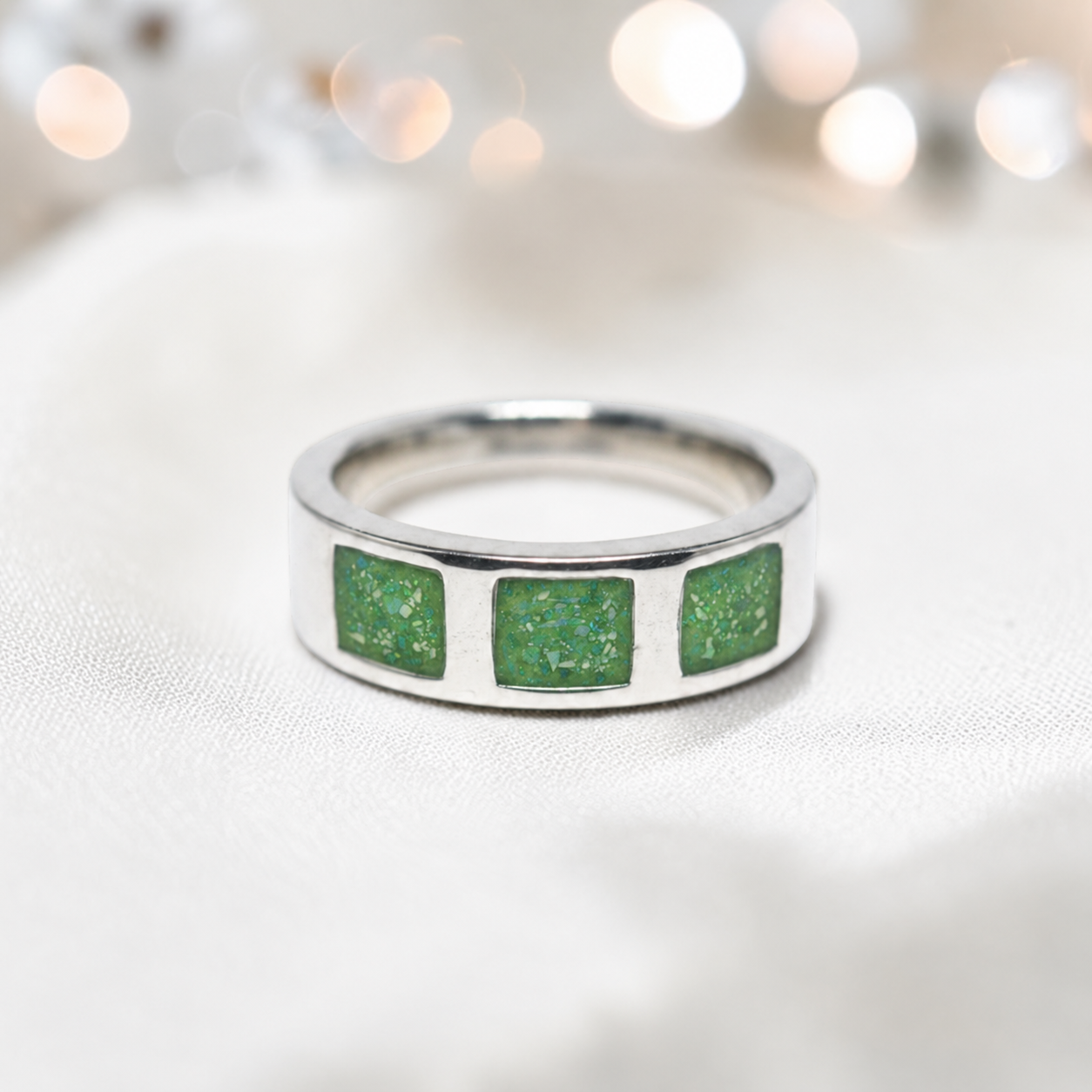 Fruit Green vigil men's sterling silver memorial ring with triple setting, handcrafted in Lancashire UK by Keepsake Memorial Jewellery