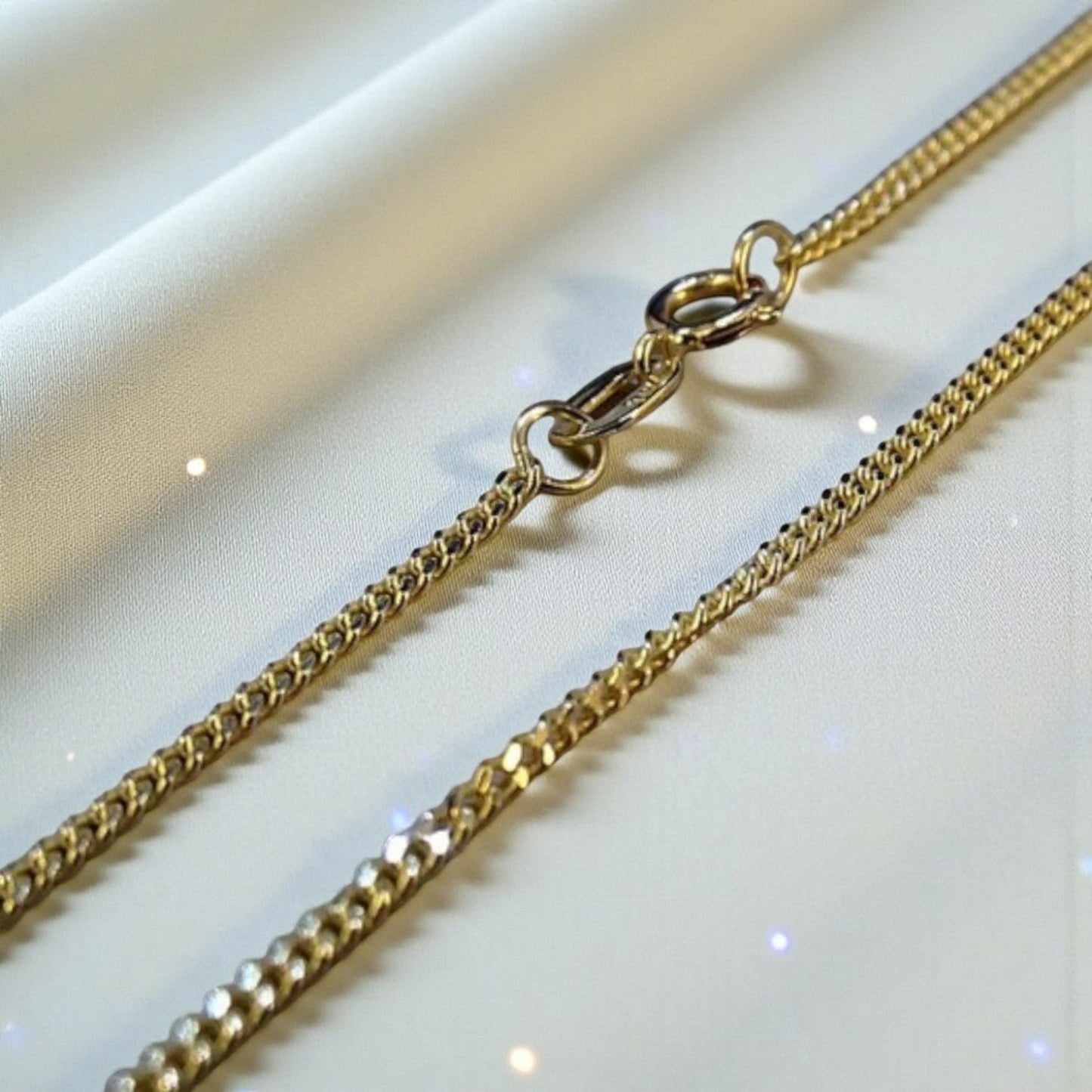 gold memorial chain lancashire 