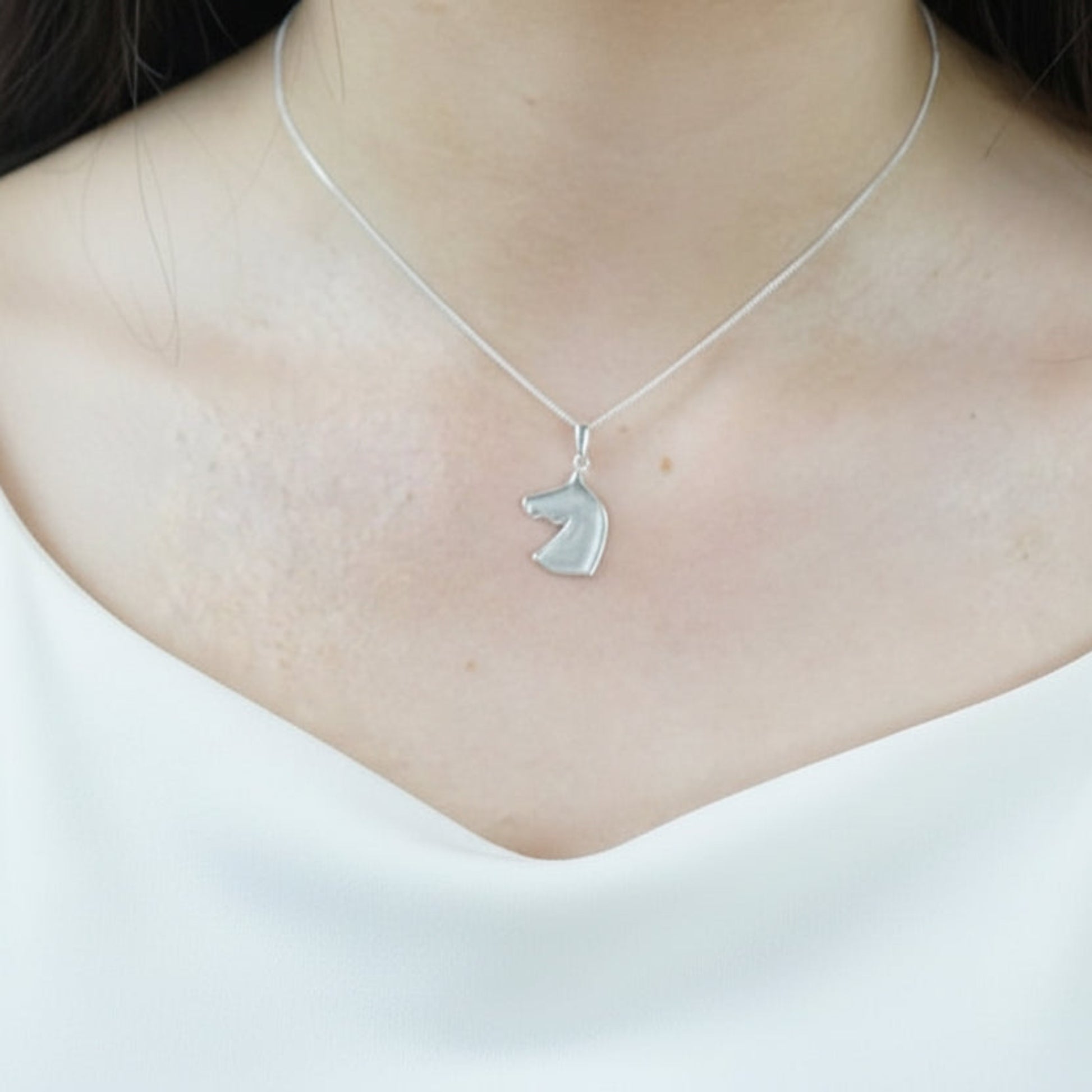 silver horsehead memorial pendant, handcrafted in uk