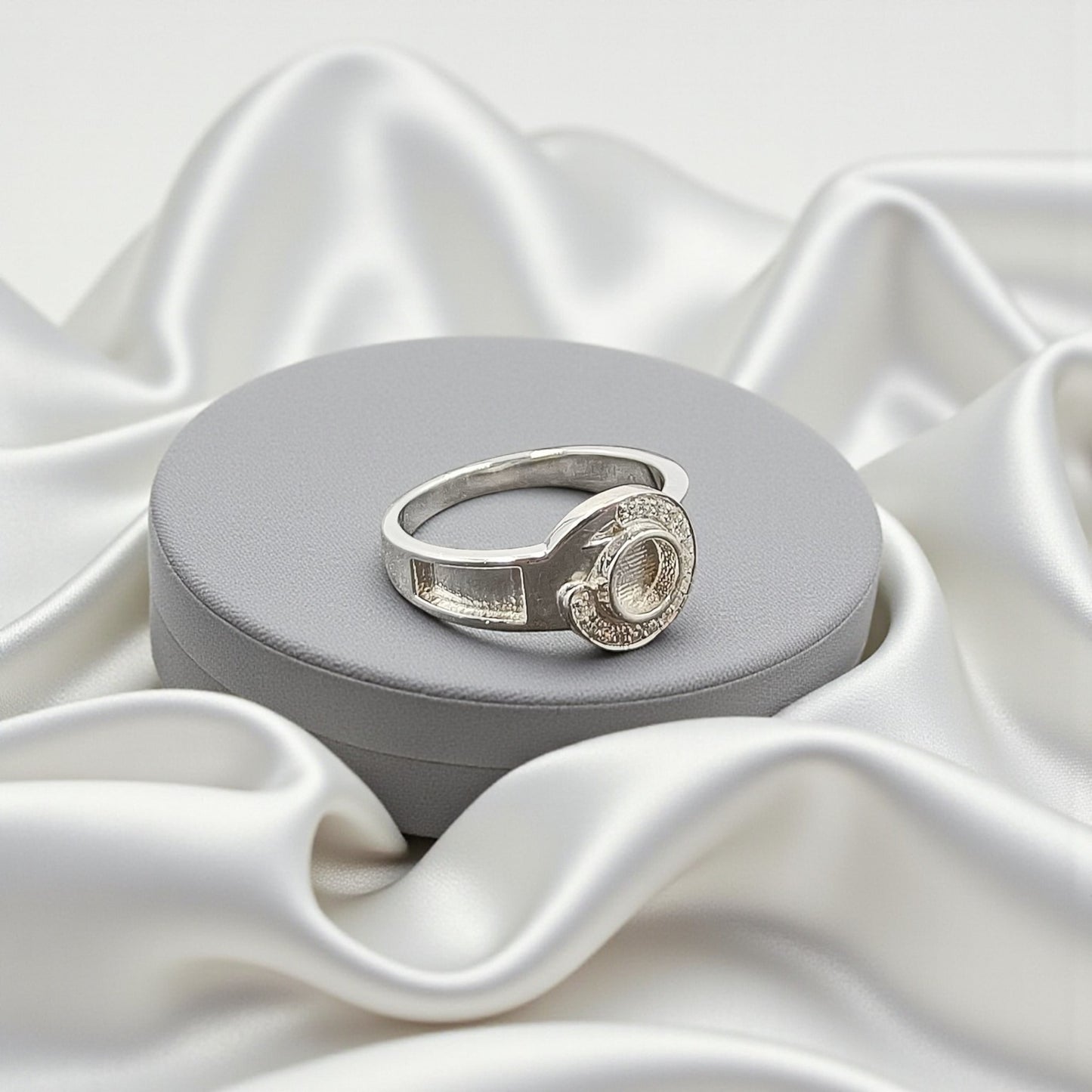 Silver Horse shoe 'Fred' Ring