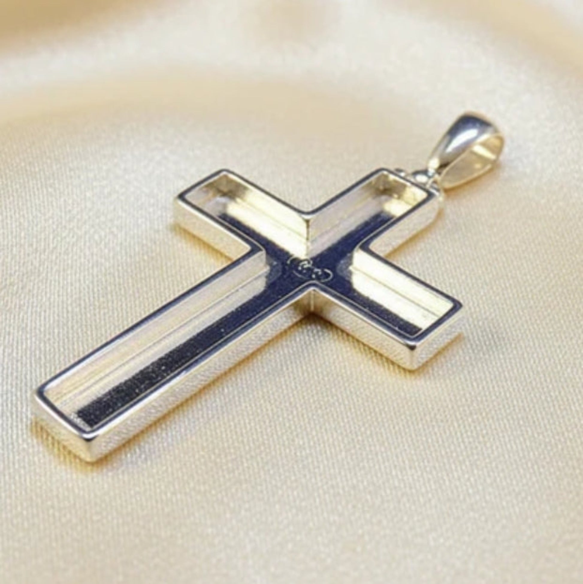 silver mens cross, memory pendant, handcrafted in lancashire 