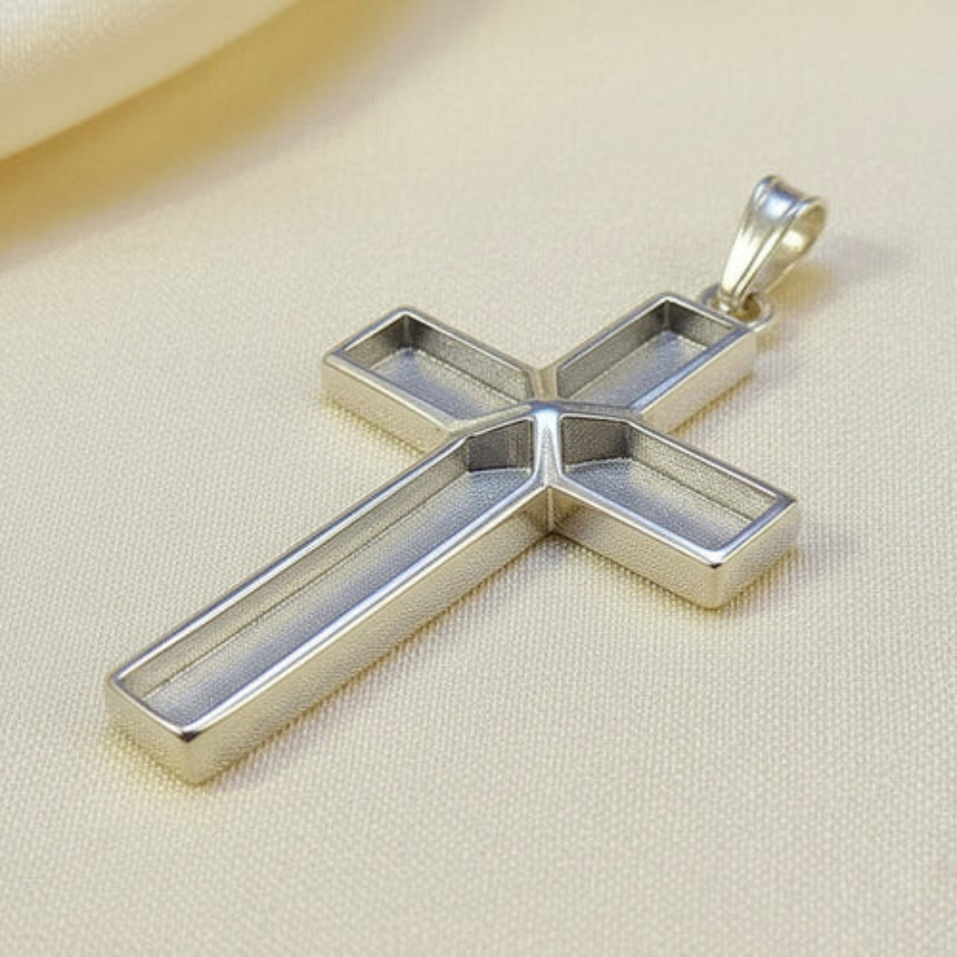 silver mens memorial cross, handcrafted in lancashire