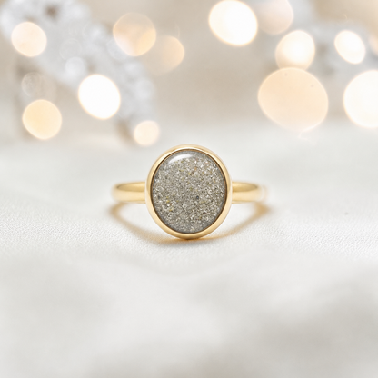 Natural Ash 9ct gold round memorial ring,  Matilda, handcrafted in Lancashire, UK – by Keepsake Memorial Jewellery