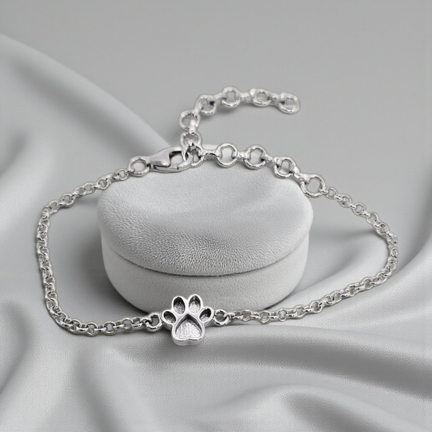 Silver paw print belcher keepsake bracelet, handcrafted in Lancashire, UK