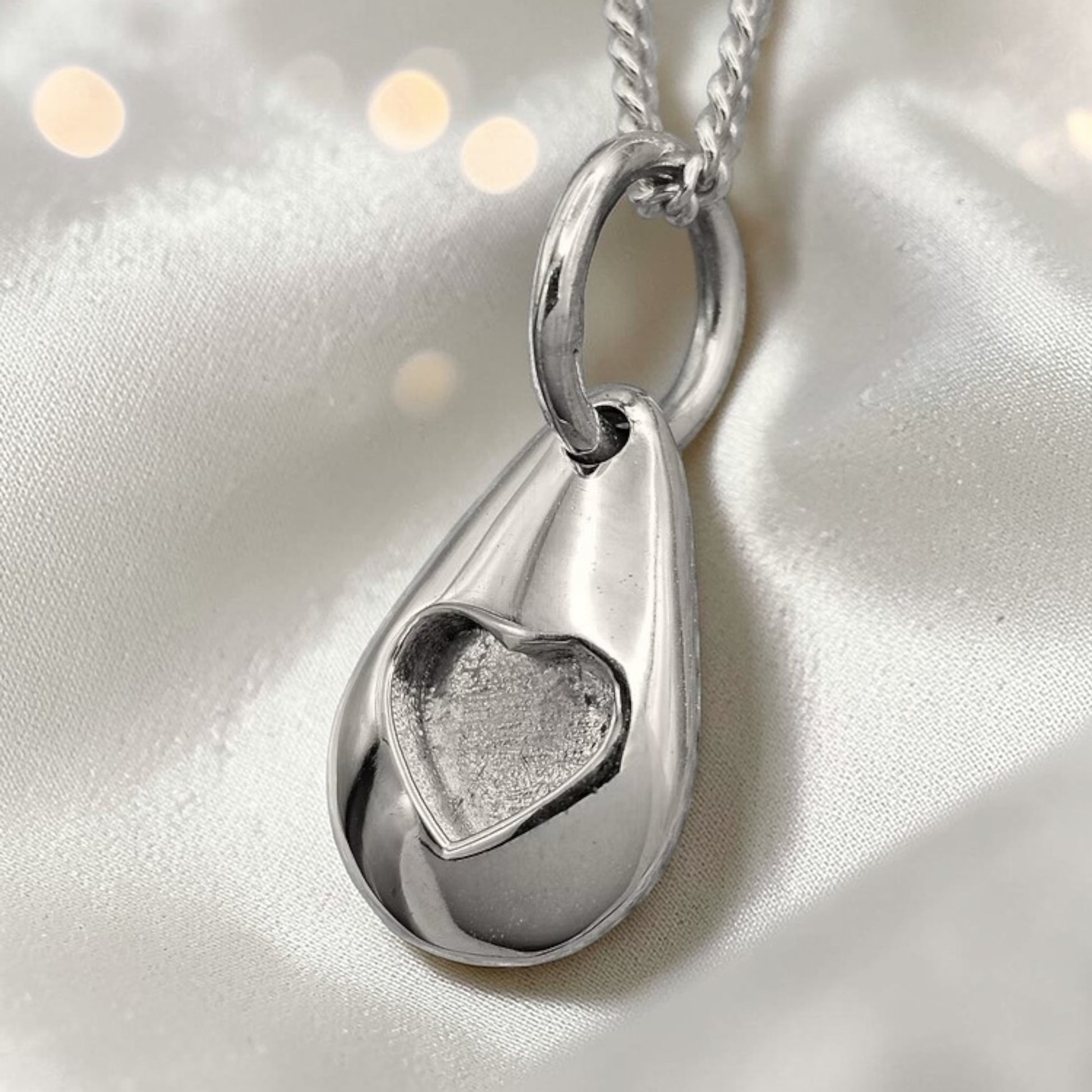 silver pebble memorial pendant