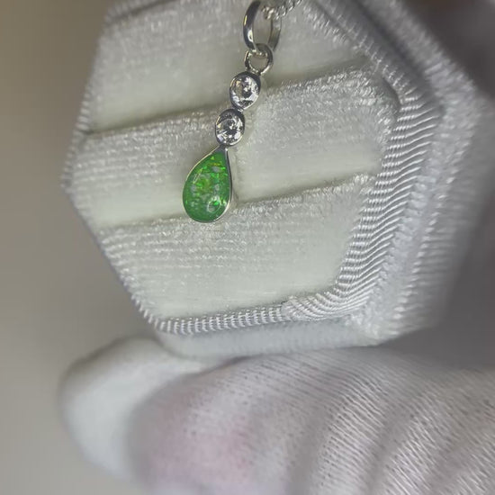 ashes memorial pendant video